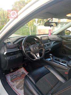 نيسان ألتيما